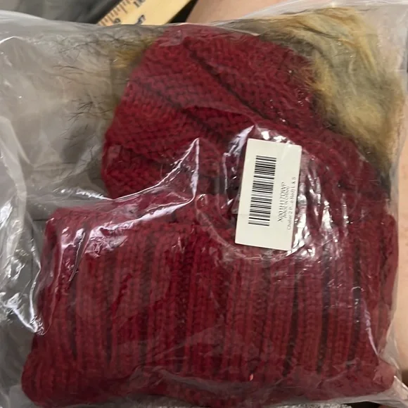 NWT Parent & child matching Beanie hats - Picture 6 of 6